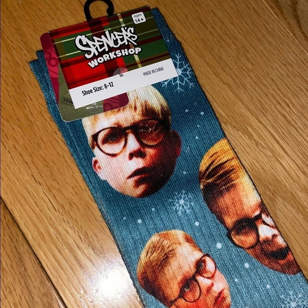 NWT Spencer’s Gifts “A Christmas Story” Ralphie socks, shoe size 8-12